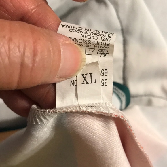 Junior’s Sequined Bugs Bunny Tunic/Dress - Picture 6 of 6